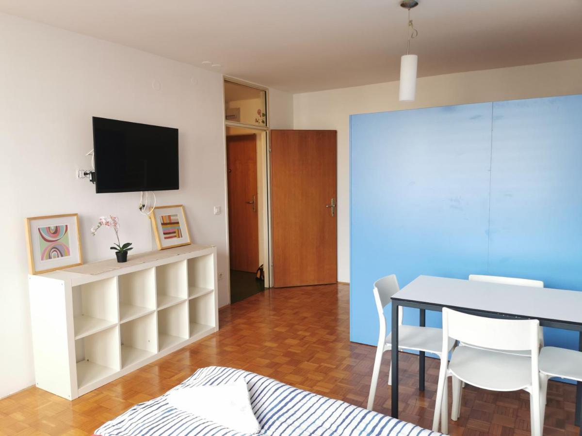 Dunajska Apartment リュブリャナ エクステリア 写真